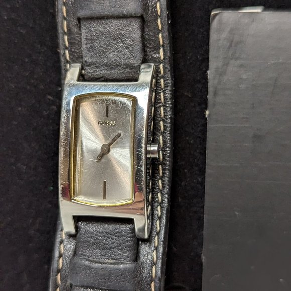 Genuine Women Guess Watch Vintage Rectangular Leather Band Watch Working - Picture 3 of 10